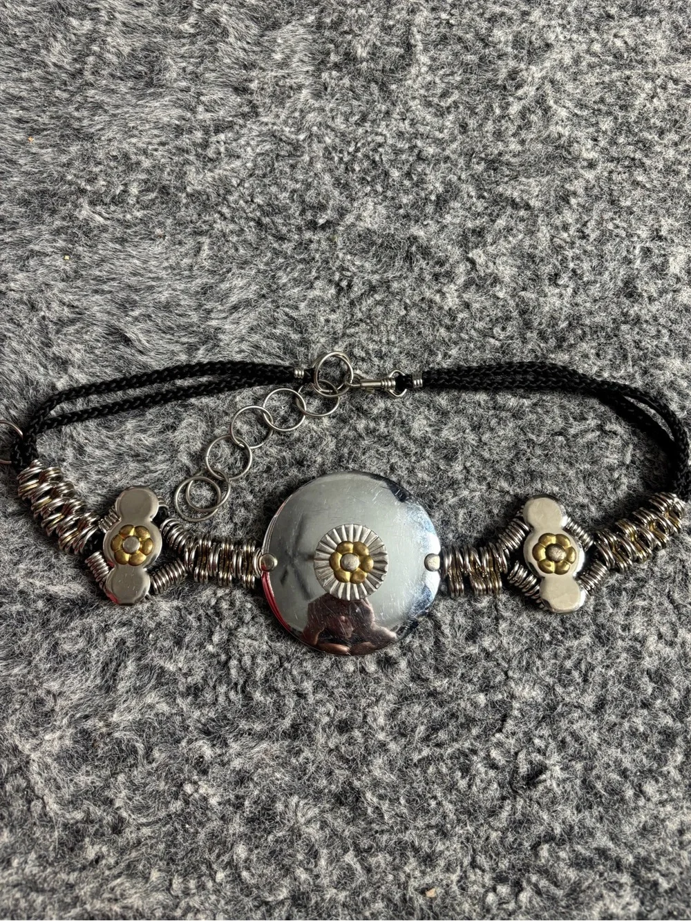 Vintage Women’s Silver-Tone Floral belt - Black Cord